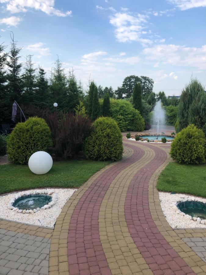 Rezydencja Szmaragdowy Ogrod Konstantynów Łódzki Exteriér fotografie